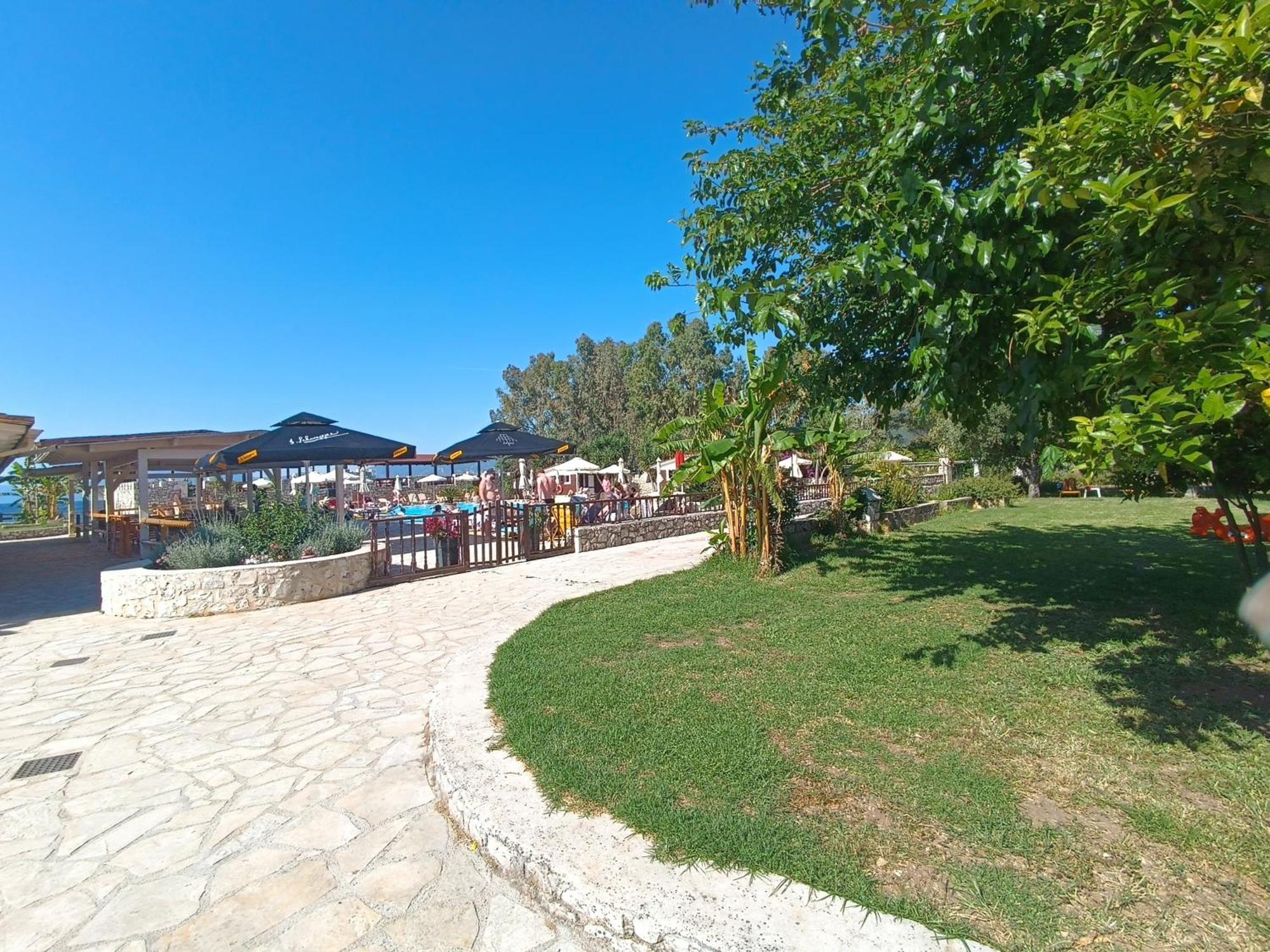 Camping Karavomilos Sami  Exterior photo